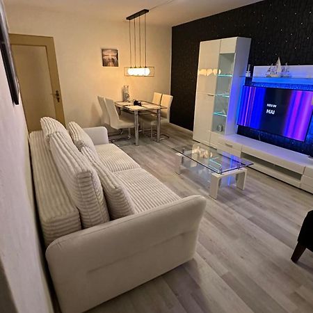 Fewo Am Deich 1 Zentral Mit Stadtblick Und Kontaktloser Check In Bremerhaven Dış mekan fotoğraf
