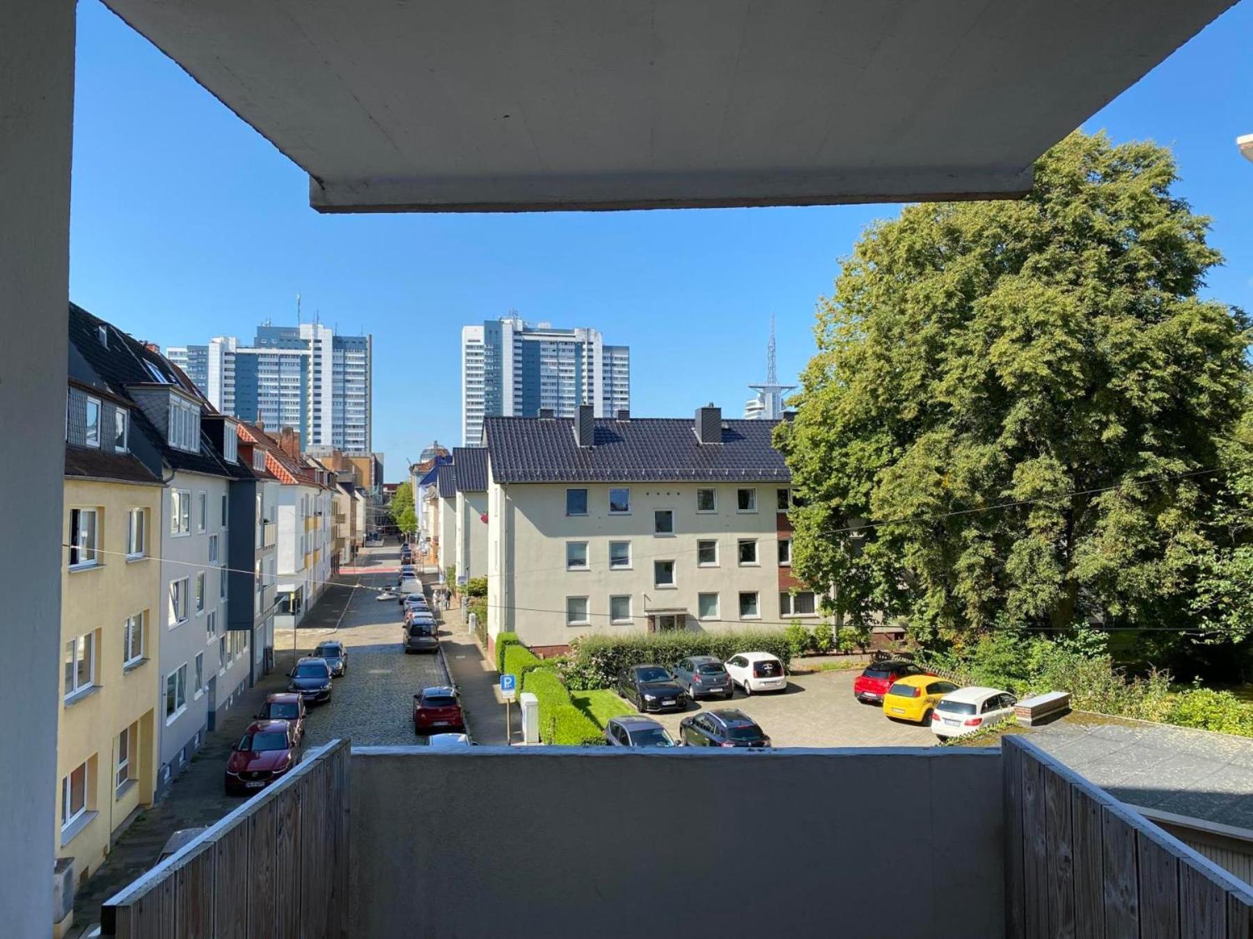 Fewo Am Deich 1 Zentral Mit Stadtblick Und Kontaktloser Check In Bremerhaven Dış mekan fotoğraf