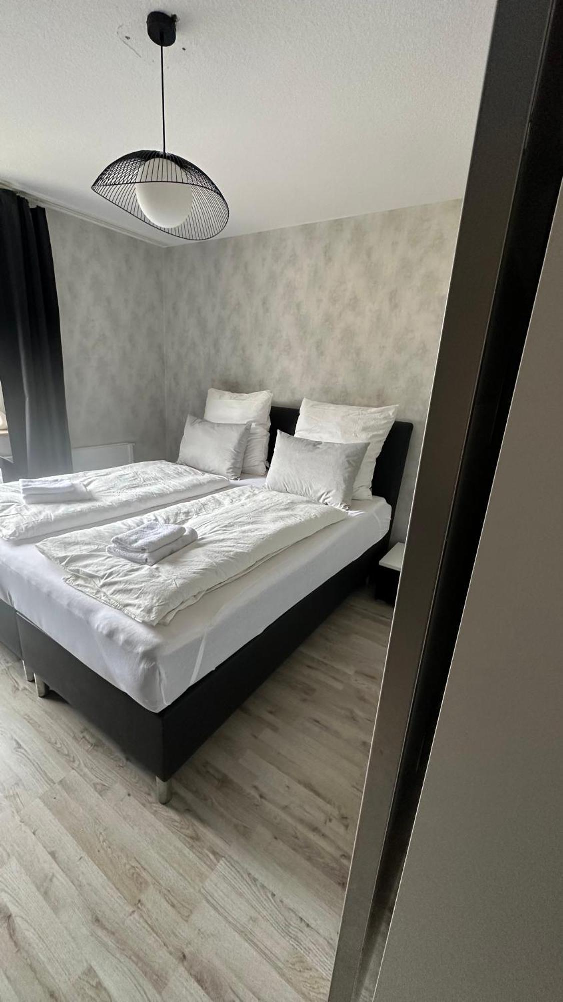 Fewo Am Deich 1 Zentral Mit Stadtblick Und Kontaktloser Check In Bremerhaven Dış mekan fotoğraf