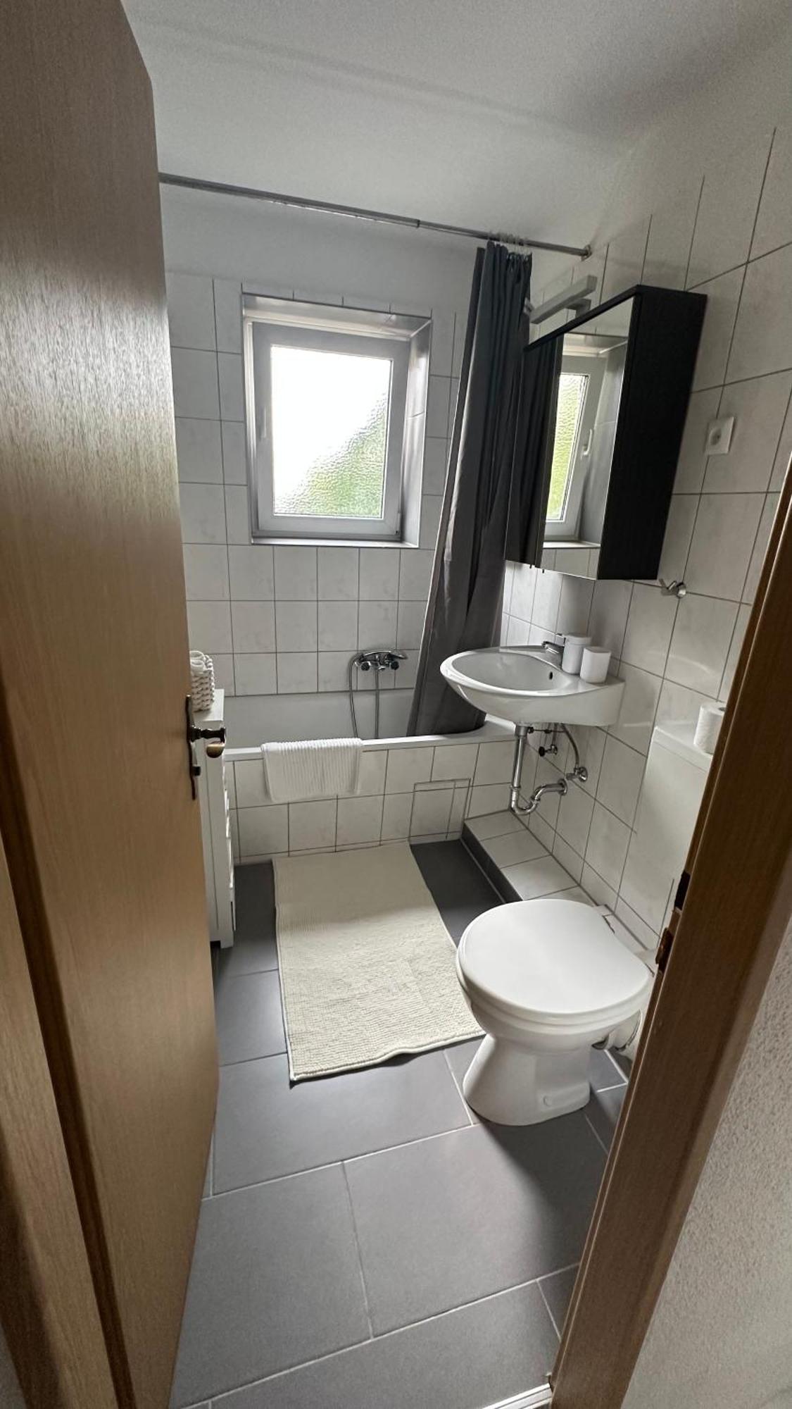 Fewo Am Deich 1 Zentral Mit Stadtblick Und Kontaktloser Check In Bremerhaven Dış mekan fotoğraf